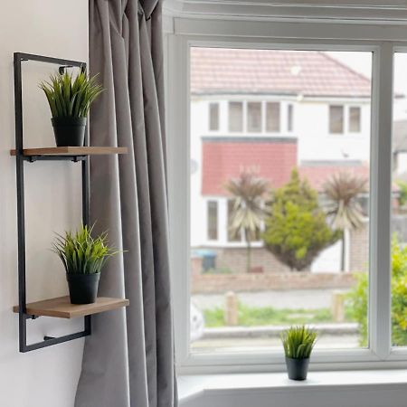 Cosy Bright Studio Apartment Close To Wembley Stadium Londýn Exteriér fotografie